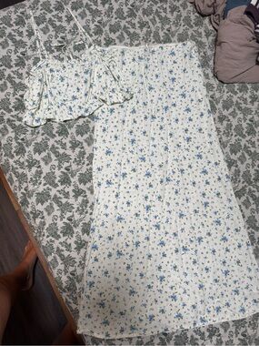 a new day White Floral Maxi Set with Blue and Green Sprigs